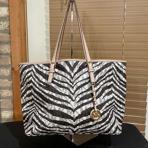 Michael Kors Y2K Animal Print Jet Set Neverfull Travel Bag